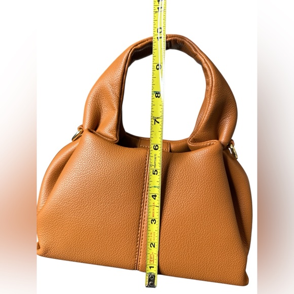 NEW Small Vinyl Bag with handle and crossbody strap. Carmel Color - Picture 10 of 10